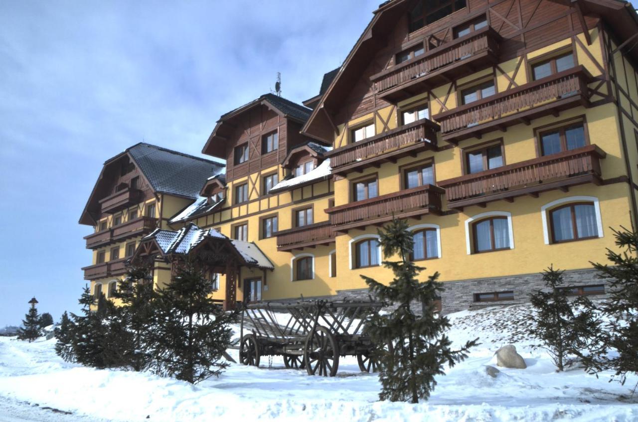 Apartmany Sileas Vel'ka Lomnica Exterior photo